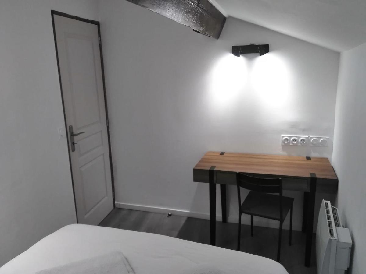בזייה Detente - Appartement Et Poutres Apparentes מראה חיצוני תמונה